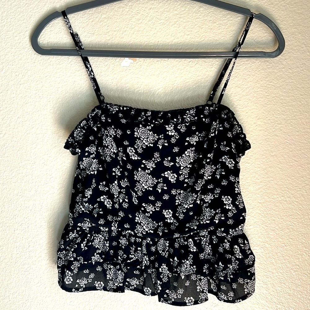 Trixxi floral crop top